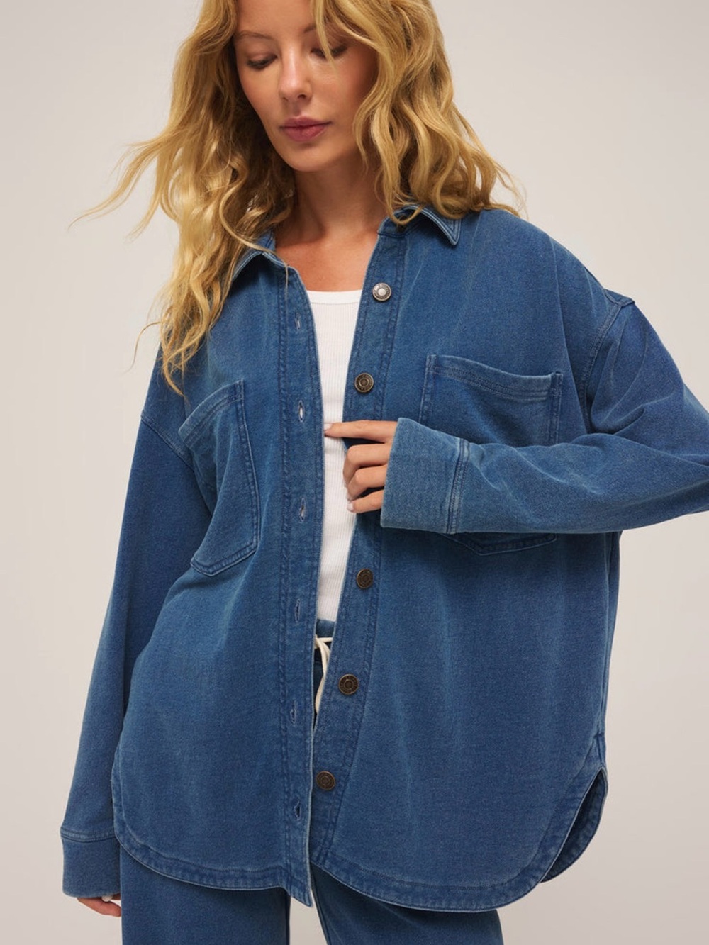 Z Supply All Day Knit Denim Jacket in Vintage Indigo, size XS